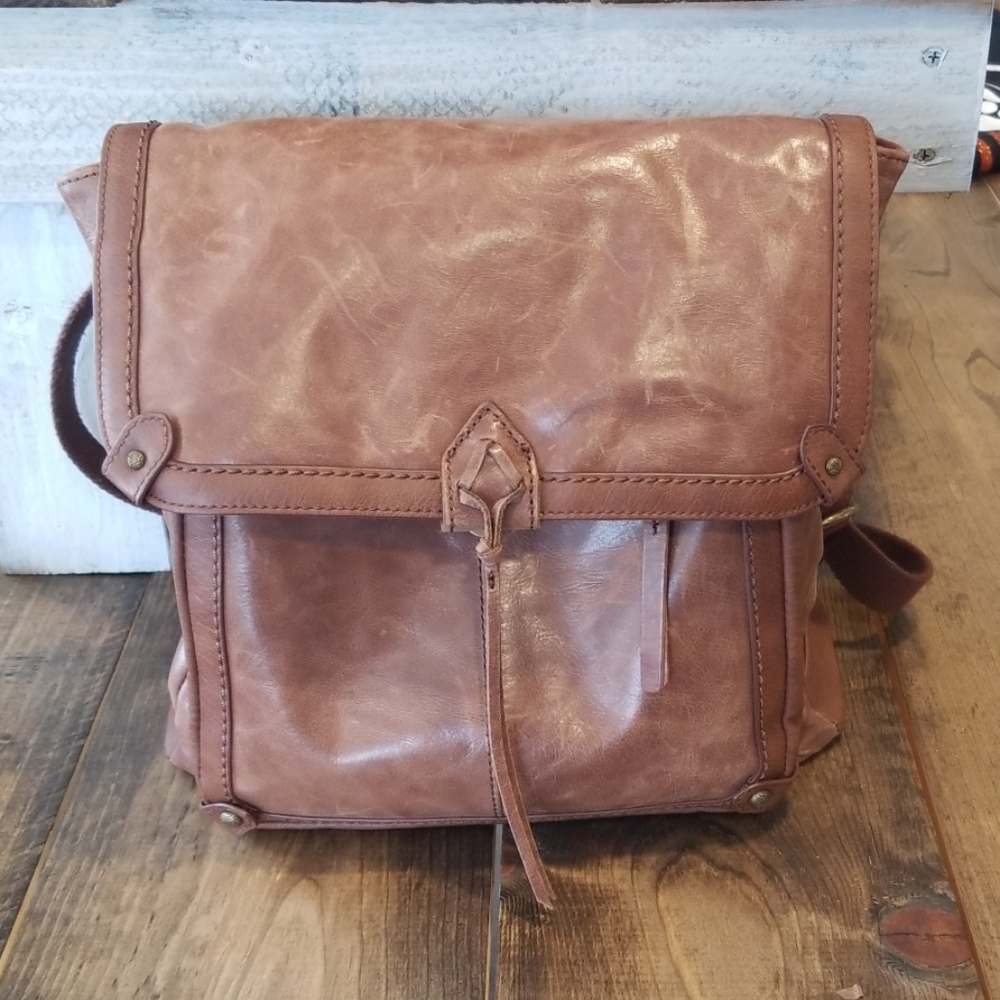 The Sak handbag